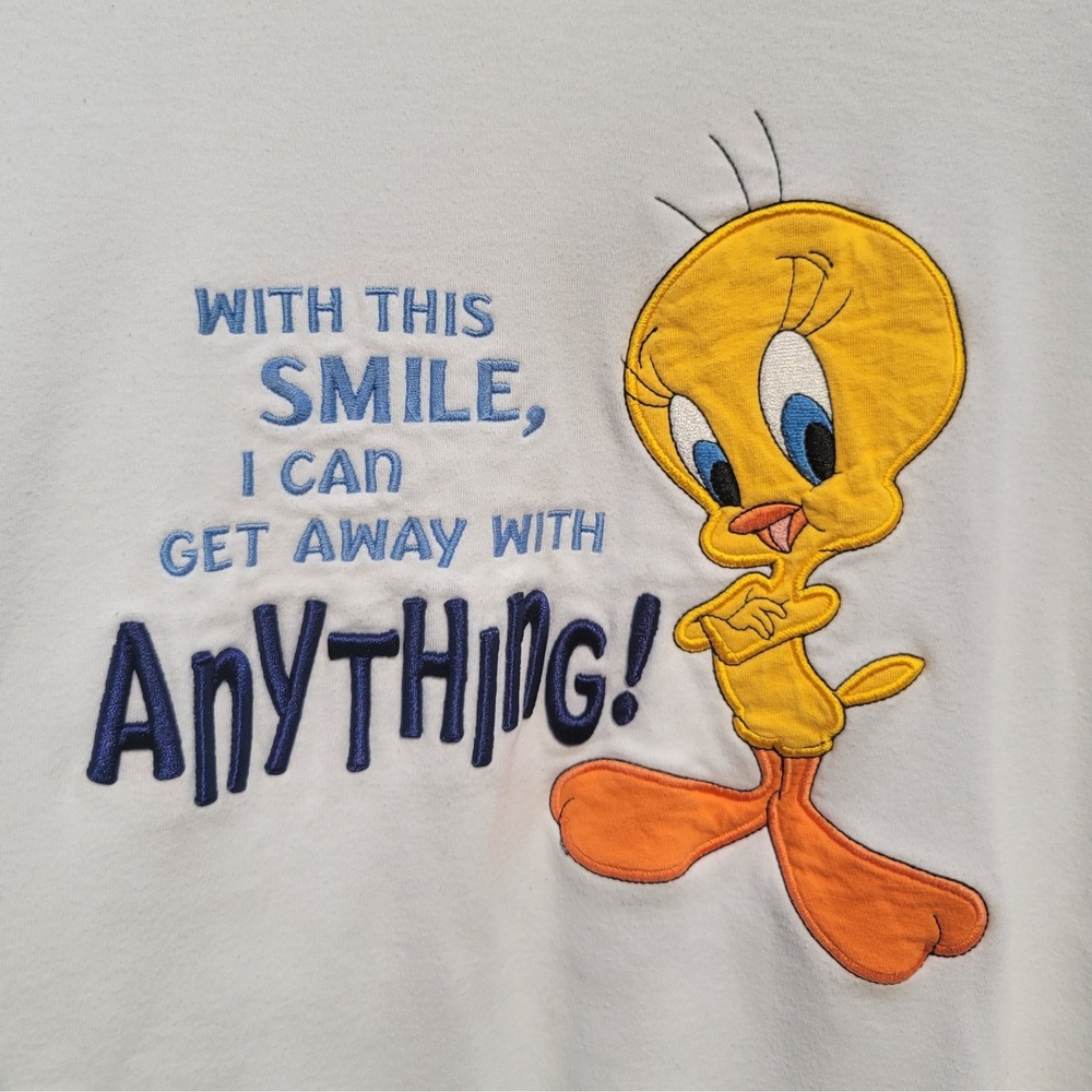 Vintage Y2K 1999 Warner Bros Tweety Bird Embroidered V-Neck T-Shirt White XS - Picture 2 of 7